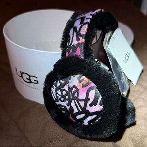 UGG NWT RARE Wired Black Fur/Sherpa Earmuffs Pink/Orange/Purple Graffiti Design